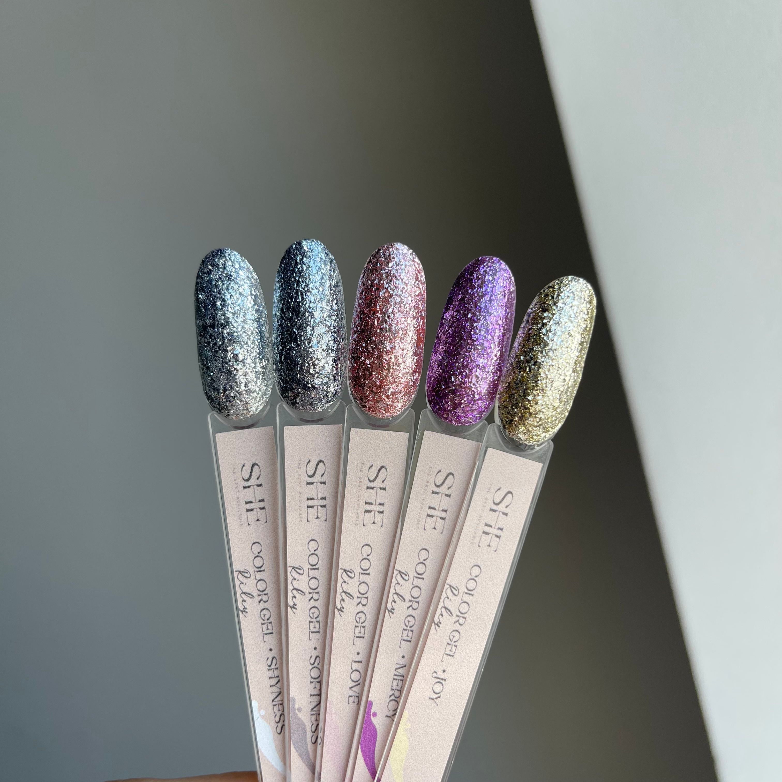 SHE GEL POLISH, LOVE 10 ml