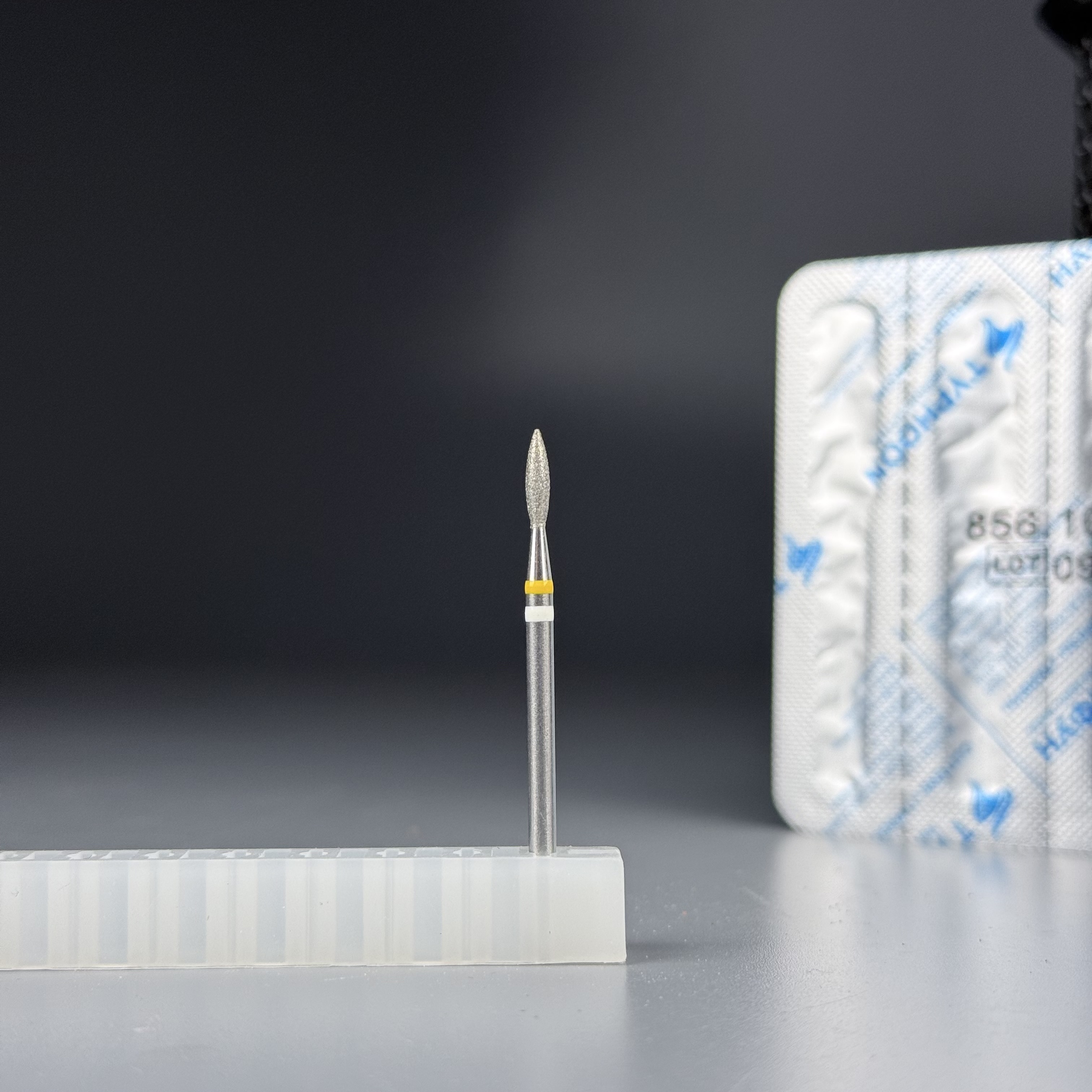 КРИСТАЛЛ Тайфун, Алмазная фреза с Жемчугом (Пламя острое) 243.080.021Ж