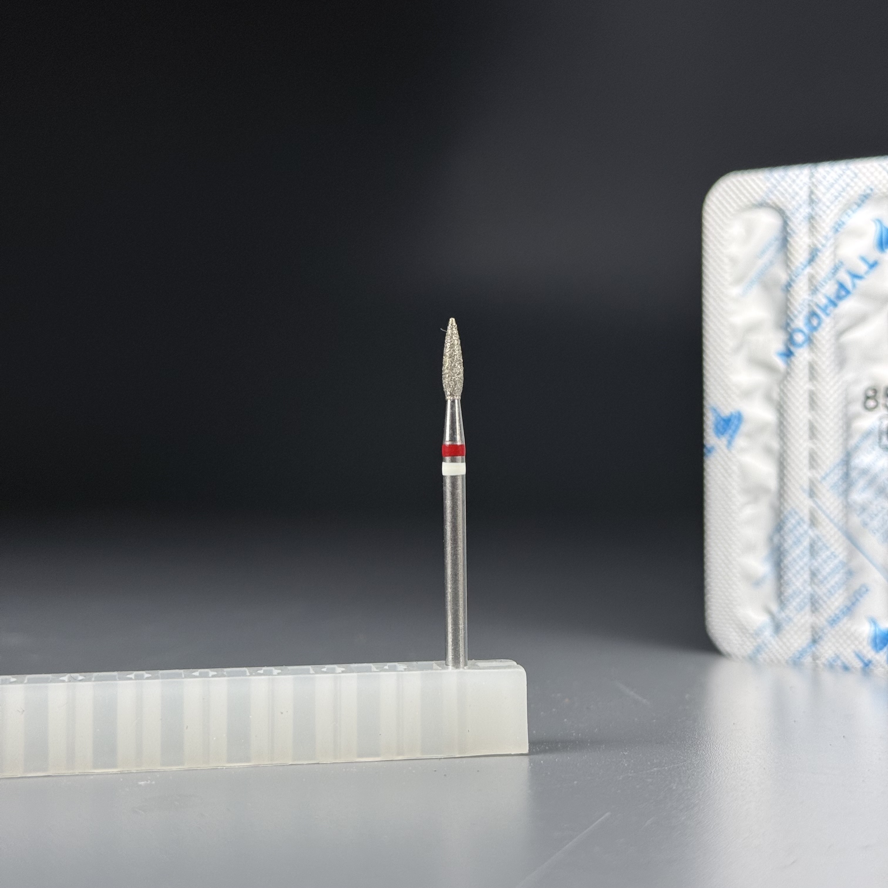 КРИСТАЛЛ Тайфун Алмазная фреза с Жемчугом (Пламя острое, каплевидное) 242.080.021М