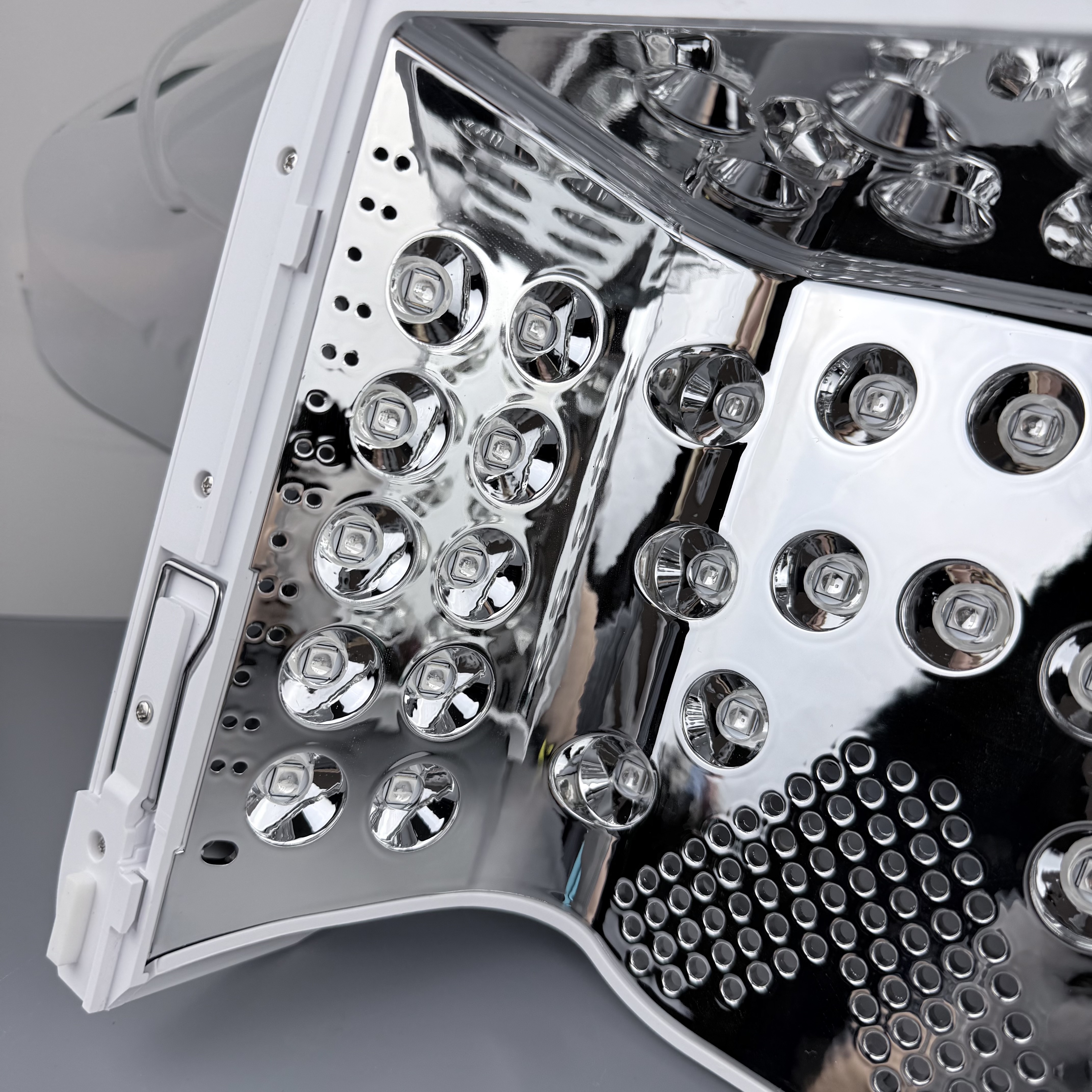 Беспроводная лампа для маникюра LUMI, модель SN491